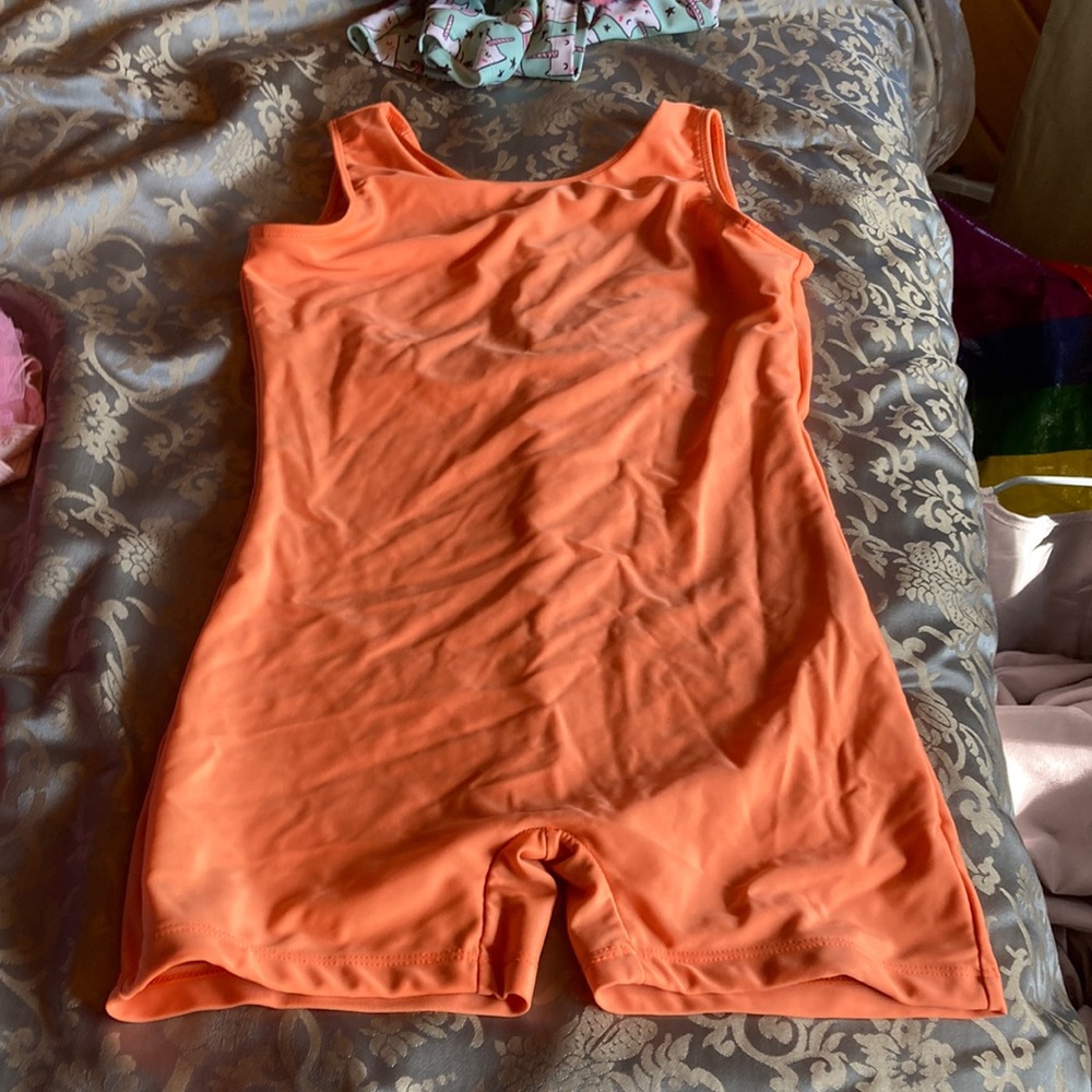 Girls xl Speerise orange leotard
